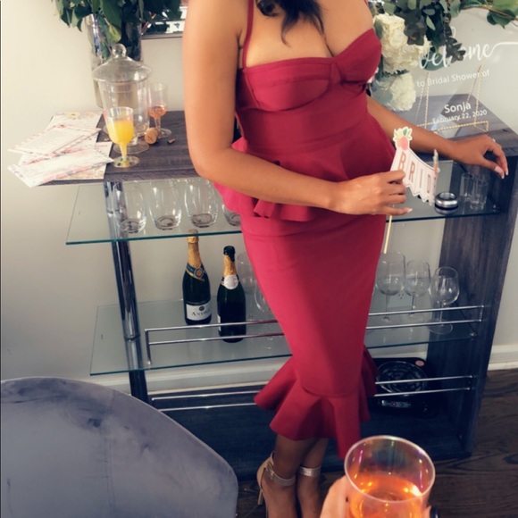 Burgundy peplum dress from Pretty Little Thing ♥️ - Picture 4 of 4